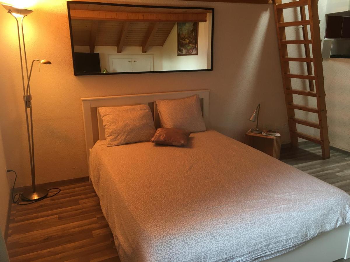 Domaine Viticole Bed & Breakfast Tartegnin Ngoại thất bức ảnh